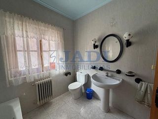 Chalet en venta en Valdepeñas