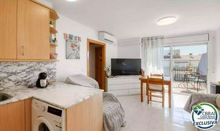 Piso en venta en Salatar en Roses