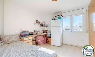 Piso en venta en Salatar en Roses