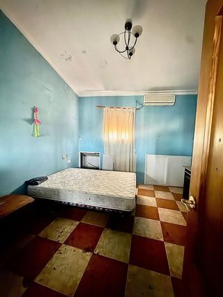 Casa adosada en venta en Sanlúcar la Mayor