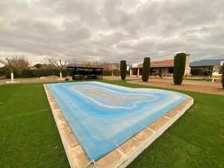 Chalet en venta en Villarrubia de los Ojos