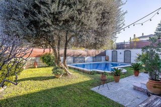 Chalet en venta en Valencina de la Concepción