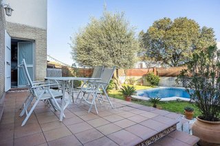 Chalet en venta en Valencina de la Concepción