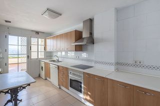 Casa adosada en venta en Bola de Oro - Serrallo en Granada