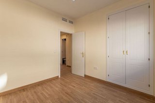 Casa adosada en venta en Bola de Oro - Serrallo en Granada