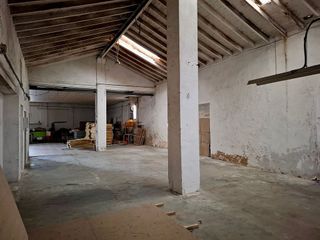 Casa adosada en venta en Pinós