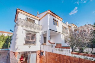Casa pareada en venta en Zubia (La)