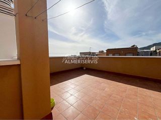 Casa adosada en venta en Adra
