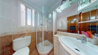Chalet en venta en La Roureda en Viladecans