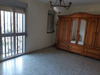 Casa adosada en venta en Centro en Tomares