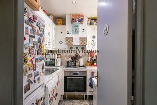 Piso en venta en La Font de la Guatlla en Barcelona