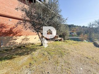 Chalet en venta en Corbera de Llobregat