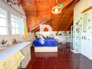 Chalet en venta en Corbera de Llobregat