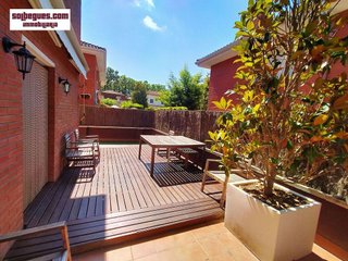 Casa adosada en venta en Begues