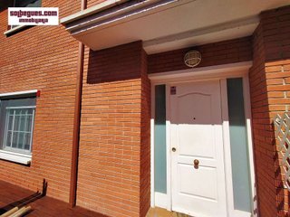 Casa adosada en venta en Begues