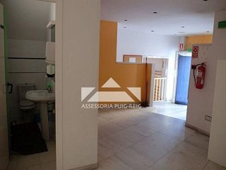 Local comercial en venta en Sant Esteve Sesrovires