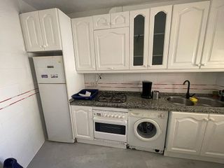 Piso en venta en La Carihuela en Torremolinos