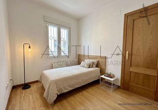 Piso en venta en San Isidro en Madrid