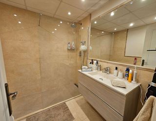 Piso en venta en Nueva Andalucía centro en Marbella