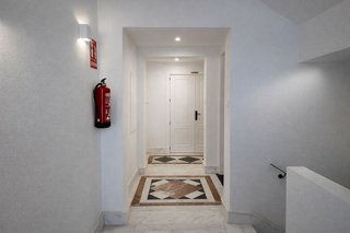 Piso en venta en Los Naranjos - Las Brisas en Marbella