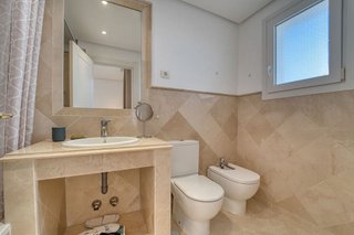 Piso en venta en Los Naranjos - Las Brisas en Marbella