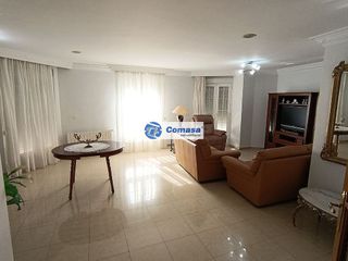 Piso en venta en Martos