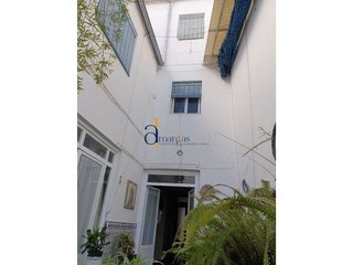 Casa en venta en Lucena