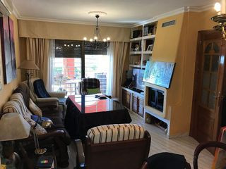 Chalet en venta en Montequinto en Dos Hermanas