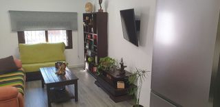 Casa adosada en venta en Pizarra