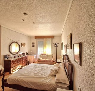 Chalet en venta en Crevillent