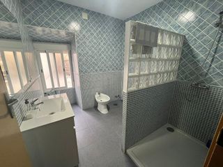 Casa adosada en venta en Villares (Los)