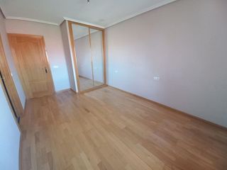 Casa adosada en venta en Lardero