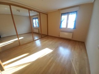 Casa adosada en venta en Lardero