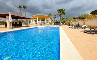 Chalet en venta en Catral