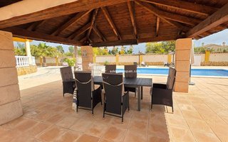 Chalet en venta en Catral
