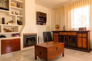 Chalet en venta en Espartinas