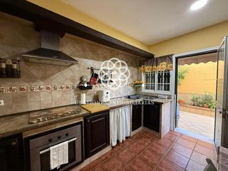 Casa pareada en venta en Ctra Sanlúcar-Zona Cuatro Pinos en Puerto de Santa María (El)