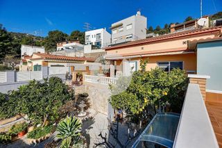 Casa en venta en Camps Blancs en Sant Boi de Llobregat
