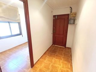 Piso en venta en Torrent Ballester en Viladecans