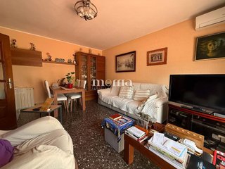 Casa adosada en venta en Montornès del Vallès