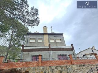 Chalet en venta en Mas Mestre en Olivella