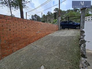 Chalet en venta en Mas Mestre en Olivella