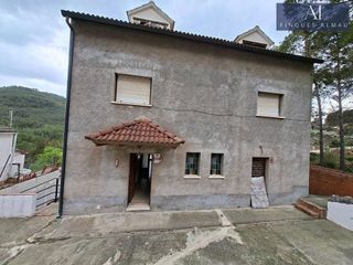 Chalet en venta en Mas Mestre en Olivella