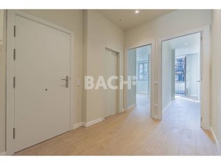 Piso en venta en Santa Clara-Caputxins-Hospital en Vic