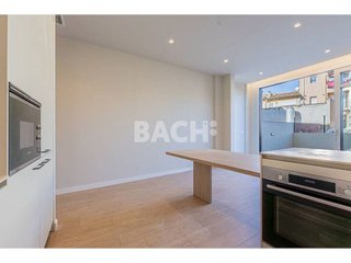 Piso en venta en Santa Clara-Caputxins-Hospital en Vic