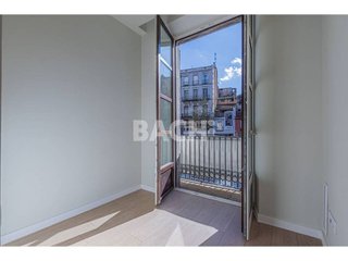 Piso en venta en Santa Clara-Caputxins-Hospital en Vic