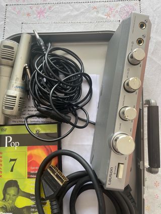 Karaoke Louson Plata y Negro