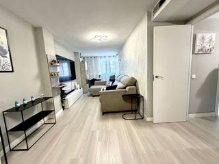 Piso en venta en La Espinilla - Parque Blanco en Coslada