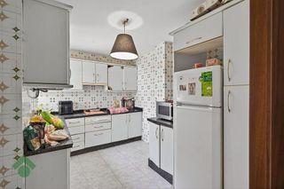 Piso en venta en Santa Rosa - Valdeolleros en Córdoba