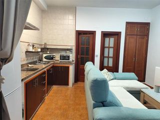 Piso en venta en Playamar en Torremolinos